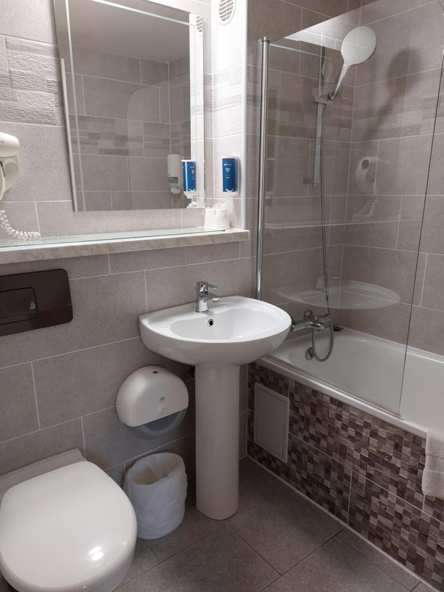 Brit Hotel Bosquet Carcassonne Cite Dış mekan fotoğraf